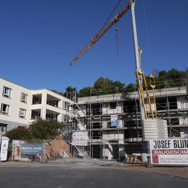 Baustelle-Neuhof-MutterTheresa-0-komprimiert